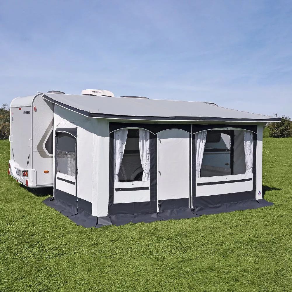 Ganzjahres-Vorzelt Hahn Zelte Friesland, Linkseinzug